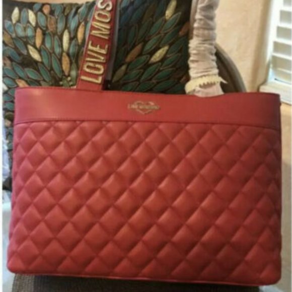 MOSCHINO & McDonald Love Moschino Quilted Tote Shoulder Bag Red Gold